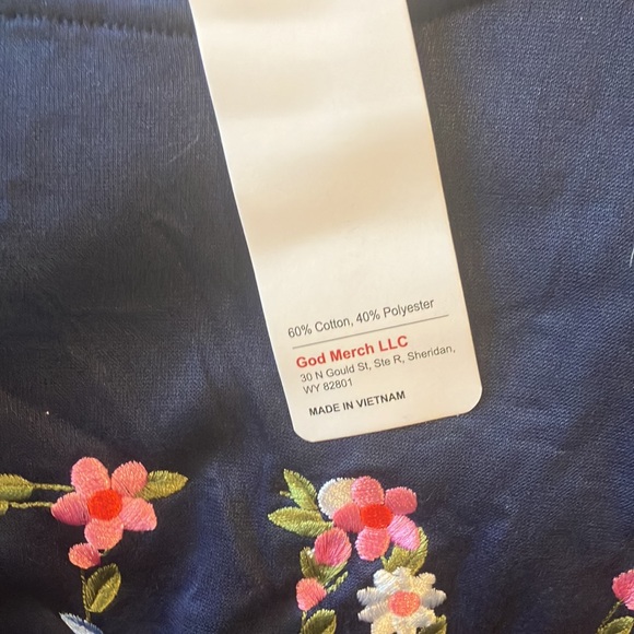 Sweatshirt - Picture 4 of 4